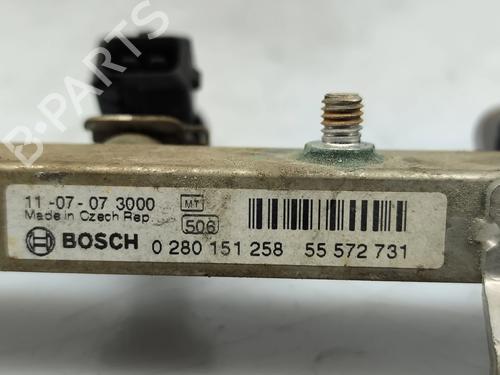 Injection rail OPEL MERIVA B MPV (S10) 1.4 (75) | BP35739196M98 - Image 9