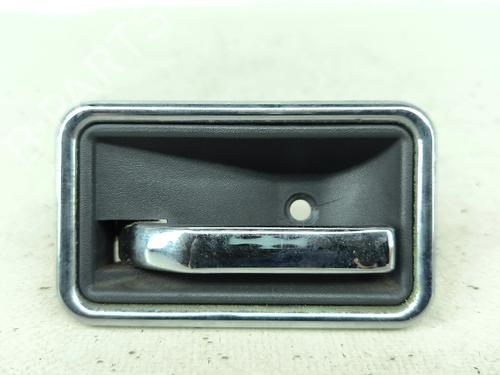 Used Front left interior door handle Front left interior door handle RENAULT CLIO I (B/C57_, 5/357_) 1.4 (B/C57T, B/C57Y) (79 hp) 35755905 35755905