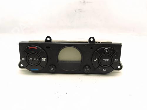 Used Climate control Climate control 35980928 35980928