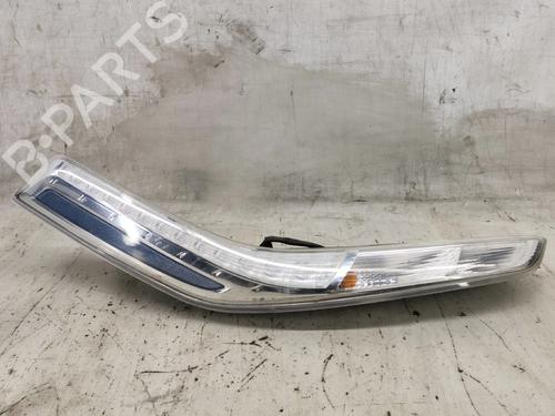 left-taillight-nissan-leaf-ze0-2010-2011-2012-2013-2014-2015-2016-2017-35987725 main image