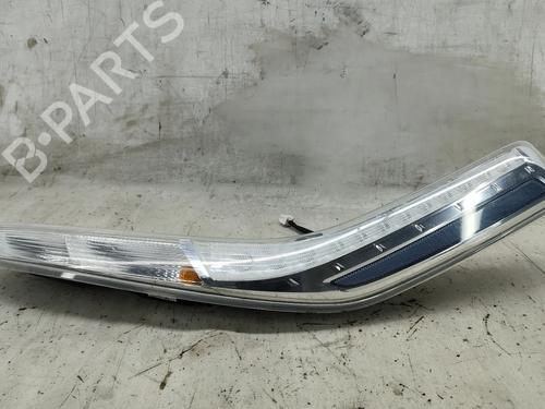 right-taillight-nissan-leaf-ze0-2010-2011-2012-2013-2014-2015-2016-2017-35987724 main image