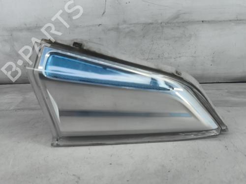 right-daytime-light-nissan-leaf-ze0-2010-2011-2012-2013-2014-2015-2016-2017-36002102 main image