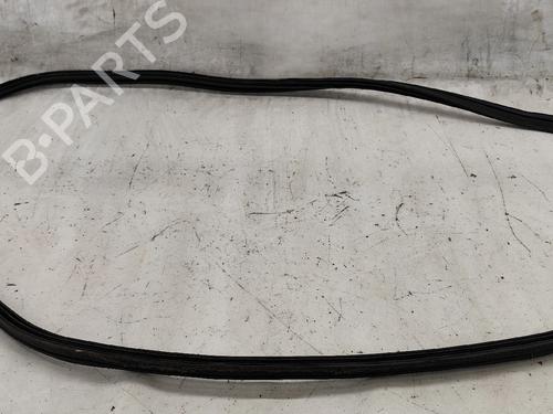 Used Rubber door seal Rubber door seal NISSAN LEAF (ZE0) Electric (109 hp) 36026013 36026013