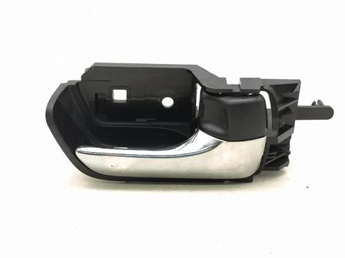 Used Front right interior door handle Front right interior door handle TOYOTA PRIUS Liftback (_W2_) 1.5 Hybrid (NHW20_, NHW20R) (112 hp) 36026064 36026064