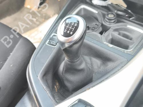 shift-knob-bmw-1-f20-2011-2012-2013-2014-2015-2016-2017-2018-2019-36073948 main image