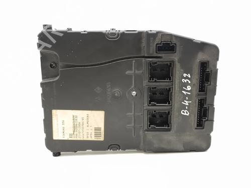 Used Fuse box Fuse box 36138475 36138475