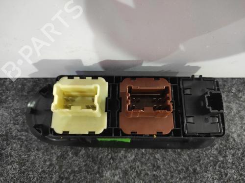 Left front window switch DACIA DUSTER (HS_) 1.2 TCe 125 | BP36186389I27 - Image 4