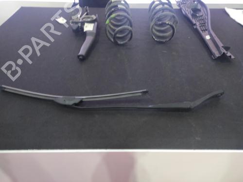 Braço escova frente Braço escova frente DACIA DUSTER (HS_) 1.2 TCe 125 (125 hp) 36206251 36206251
