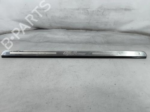 Used Step Step ALFA ROMEO BRERA (939_) 2.2 JTS (939.DXB11) (185 hp) 36167739 36167739