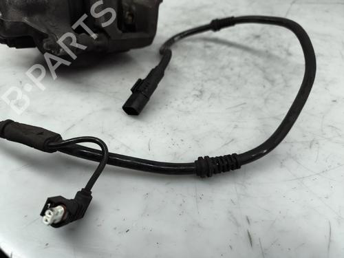 Right front brake caliper MERCEDES-BENZ CLA (C118) CLA 180 d (118.310) | BP36138381M104 - Image 5