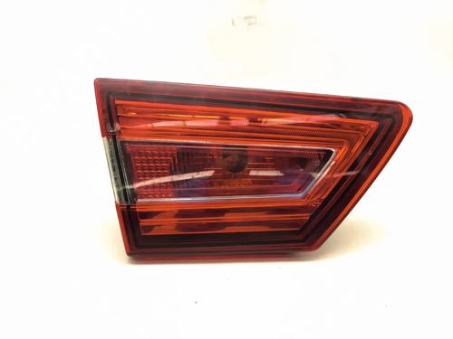 left-tailgate-light-renault-clio-iv-bh_-2012-2013-2014-2015-2016-2017-2018-2019-2020-2021-36240145 main image