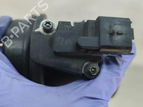 Mass air flow sensor PEUGEOT 508 I (8D_) 2.2 HDi | BP36263710M95  - Image 5
