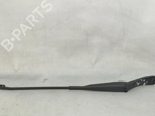 front-windshield-wiper-arm-dacia-duster-hs_-2010-2011-2012-2013-2014-2015-2016-2017-2018-36206251 main image