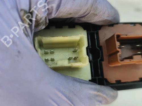 Left front window switch DACIA DUSTER (HS_) 1.2 TCe 125 | BP36186389I27  - Image 6