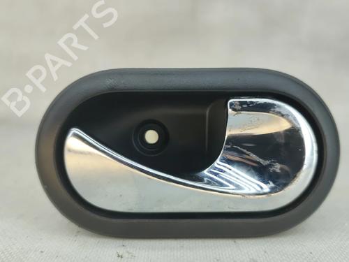 Used Rear right interior door handle Rear right interior door handle DACIA DUSTER (HS_) 1.2 TCe 125 (125 hp) 36301536 36301536