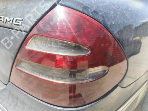 right-taillight-mercedes-benz-e-class-w211-2002-2003-2004-2005-2006-2007-2008-2009-36305228 main image
