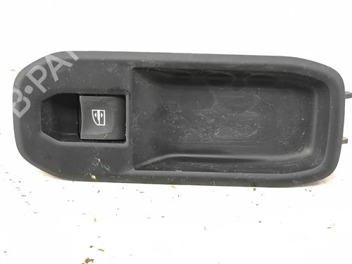 Used Right front window switch Right front window switch 36163464 36163464