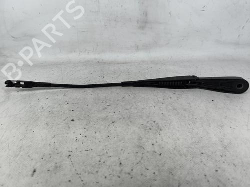 Used Front windshield wiper arm Front windshield wiper arm 36138451 36138451