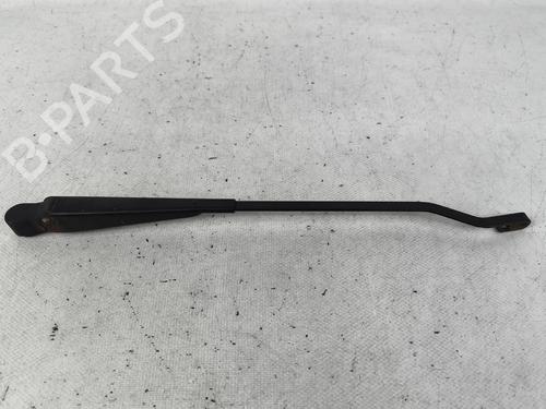 Used Front windshield wiper arm Front windshield wiper arm 36092932 36092932