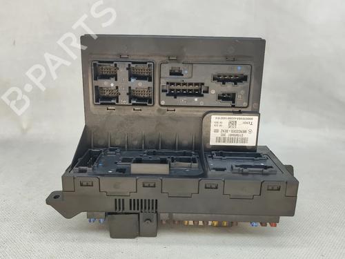 fuse-box-mercedes-benz-cls-c219-2004-2005-2006-2007-2008-2009-2010-2011-36363703 main image