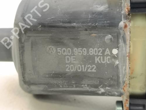 Left front window motor VW T-ROC (A11, D11) 1.0 TSI | BP36305278E21 - Image 8
