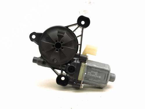 right-front-window-motor-vw-t-roc-a11-d11-2017-36305277 main image