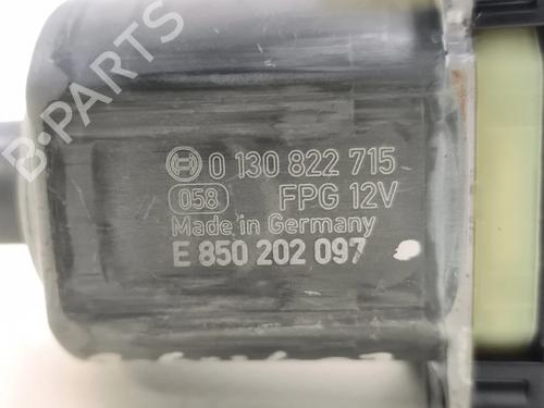 Right front window motor VW T-ROC (A11, D11) 1.0 TSI | BP36305277E20 - Image 8