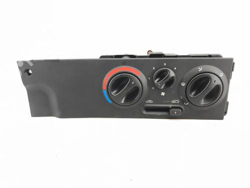 Used Climate control Climate control ALFA ROMEO 146 (930_) 1.4 i.e. (930.B3) (90 hp) 36410775 36410775