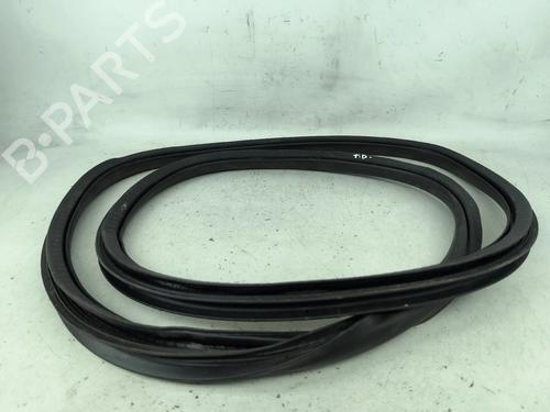 rubber-door-seal-volvo-v40-hatchback-525-2012-2013-2014-2015-2016-2017-2018-2019-36232391 main image