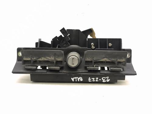 tailgate-handle-audi-a4-b5-avant-8d5-1994-1995-1996-1997-1998-1999-2000-2001-2002-36410958 main image