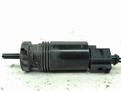 washer-pump-mercedes-benz-cla-c118-2019-36141475 main image