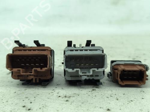 Left front window switch RENAULT MEGANE II Estate (KM0/1_) 1.5 dCi (KM16, KM1E) | BP28960904I27 - Image 2