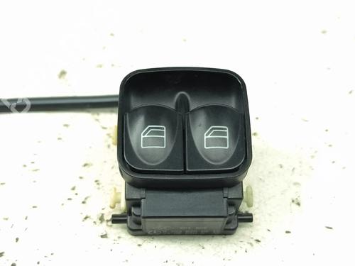 Used Left front window switch Left front window switch 36422597 36422597