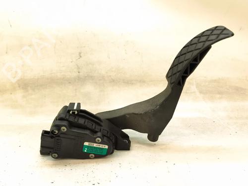 pedal-vw-golf-iv-1j1-1997-1998-1999-2000-2001-2002-2003-2004-2005-2006-2007-2008-36539167 main image