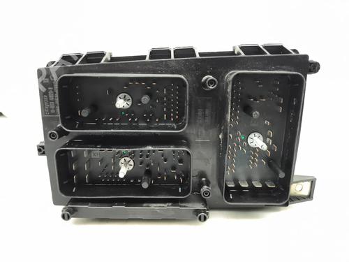 Used Fuse box Fuse box 36307513 36307513