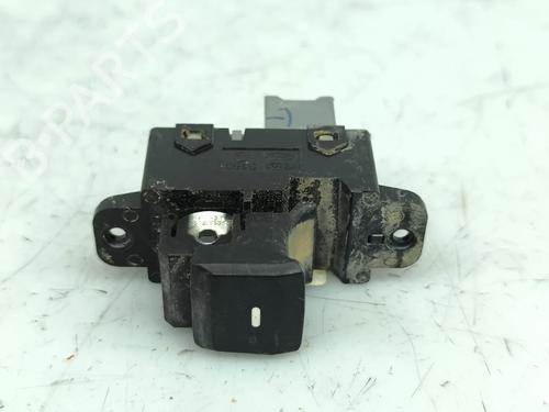 Used Right front window switch Right front window switch 36388477 36388477