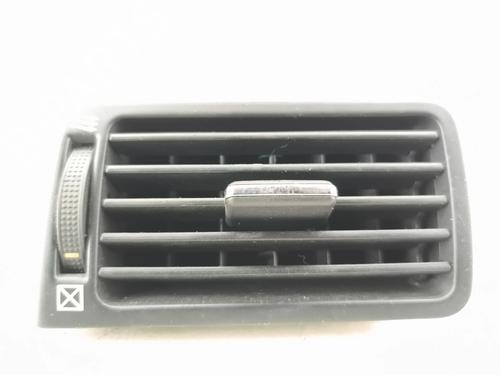 air-vent-toyota-corolla-_e12_-2001-2002-2003-2004-2005-2006-2007-2008-36563299 main image
