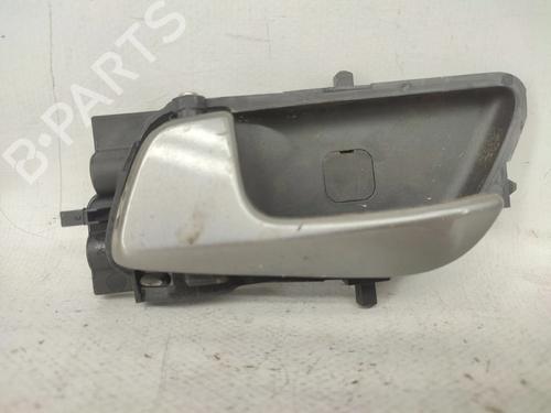 Used Rear left interior door handle Rear left interior door handle 36299553 36299553