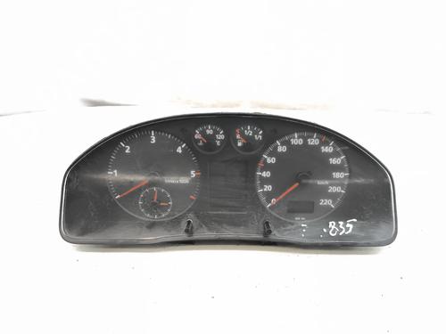 instrument-cluster-audi-a4-b5-8d2-1994-1995-1996-1997-1998-1999-2000-2001-36567946 main image
