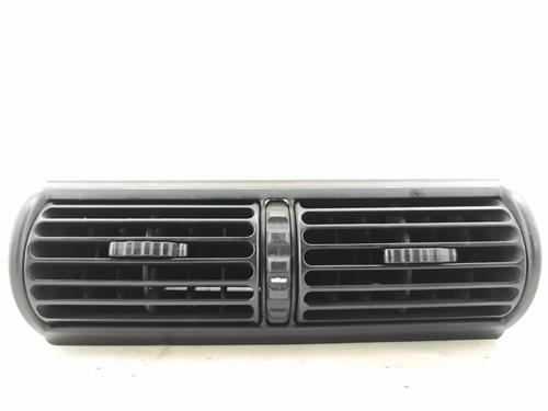 air-vent-bmw-3-compact-e36-1994-1995-1996-1997-1998-1999-2000-36704060 main image