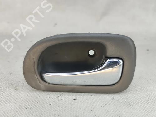 Used Front right interior door handle Front right interior door handle HONDA CIVIC VI Fastback (MA, MB) 1.4 i (MA8, MB2) (90 hp) 36704091 36704091