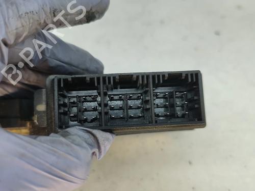 Left front window motor SKODA FABIA I Combi (6Y5) 1.4 | BP36755851E21 - Image 7