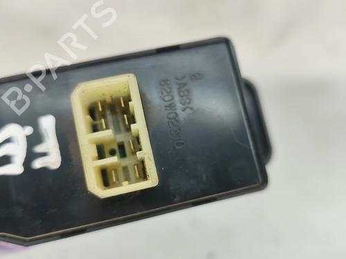 Left front window switch HYUNDAI H-1 Van (A1) 2.5 TD | BP36768172I27 - Image 6
