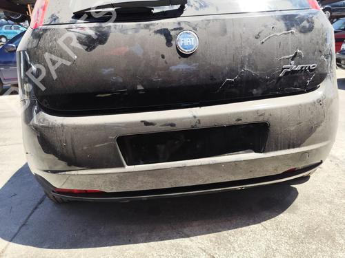 rear-bumper-fiat-grande-punto-199_-2005-36778772 main image