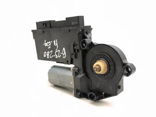 Left front window motor AUDI A4 B6 (8E2) 1.9 TDI | BP36563189E21 - Image 3