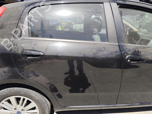 right-rear-door-fiat-grande-punto-199_-2005-36778770 main image