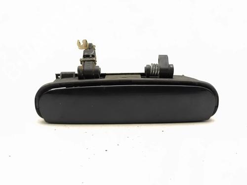 front-right-exterior-door-handle-audi-a4-b5-avant-8d5-1994-1995-1996-1997-1998-1999-2000-2001-2002-36784394 main image