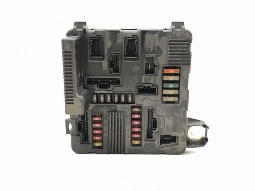 Used Fuse box Fuse box RENAULT MEGANE II (BM0/1_, CM0/1_) 1.9 dCi (BM0G, CM0G) (120 hp) 36805898 36805898