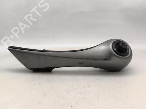 Used Front left interior door handle Front left interior door handle 36646185 36646185