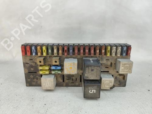 Used Fuse box Fuse box 36810069 36810069